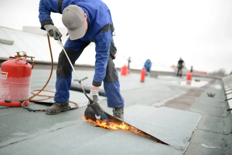 Flat Roof Repair vs Replacement in Long Island: A Guide